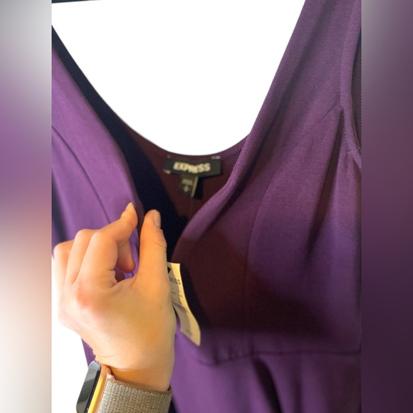 *DONATING SOON* Express NWT small plum skater dress with shorts attached - Picture 4 of 7